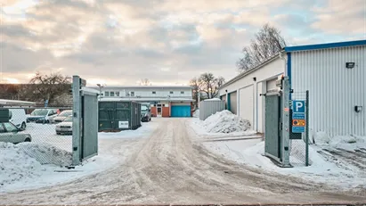 Lager/Industrilokal uthyres Svartbäcken Uppsala